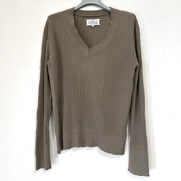 MASION MARGIELA 100% Wool Ribbed Knit Sweater in Khaki Gray Size XL - Picture 2 of 14